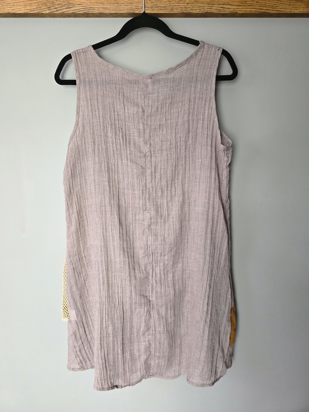 MISSLOOK Lightweight Mixed Media Layered Ruffle Sleeveless Tunic Dress. - Picture 2 of 4